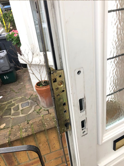 photo of joes upvc lock repairs at work